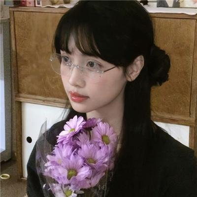 美人与流血事件海报